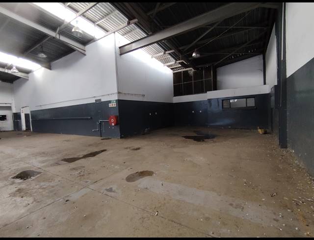 1,757M² WAREHOUSE TO LET IN GERMISTON CENTRAL